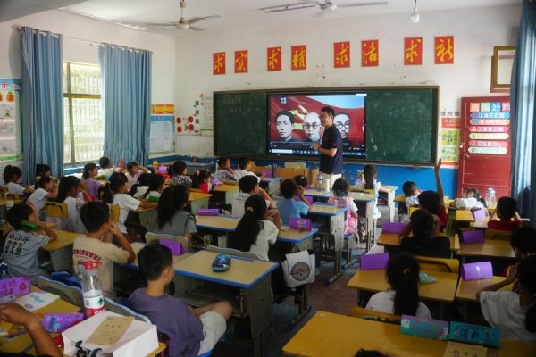 中国股票配资网 百名大学生志愿者11年教育接力打造株洲最美村小，“教育筑梦”在这里具象化
